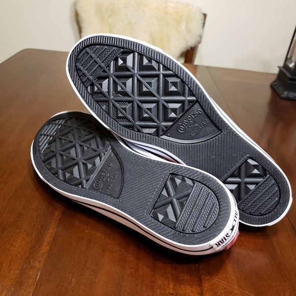 Converse Women's Chuck Taylor All Digital Floral - Picture 8 of 9